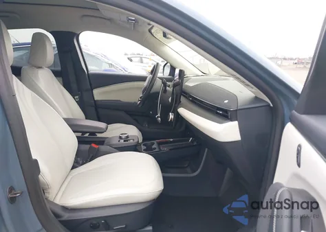 2024 Ford Mustang Mach-E Premium from USA, damaged, VIN 3FMTK3SU5RMA36507